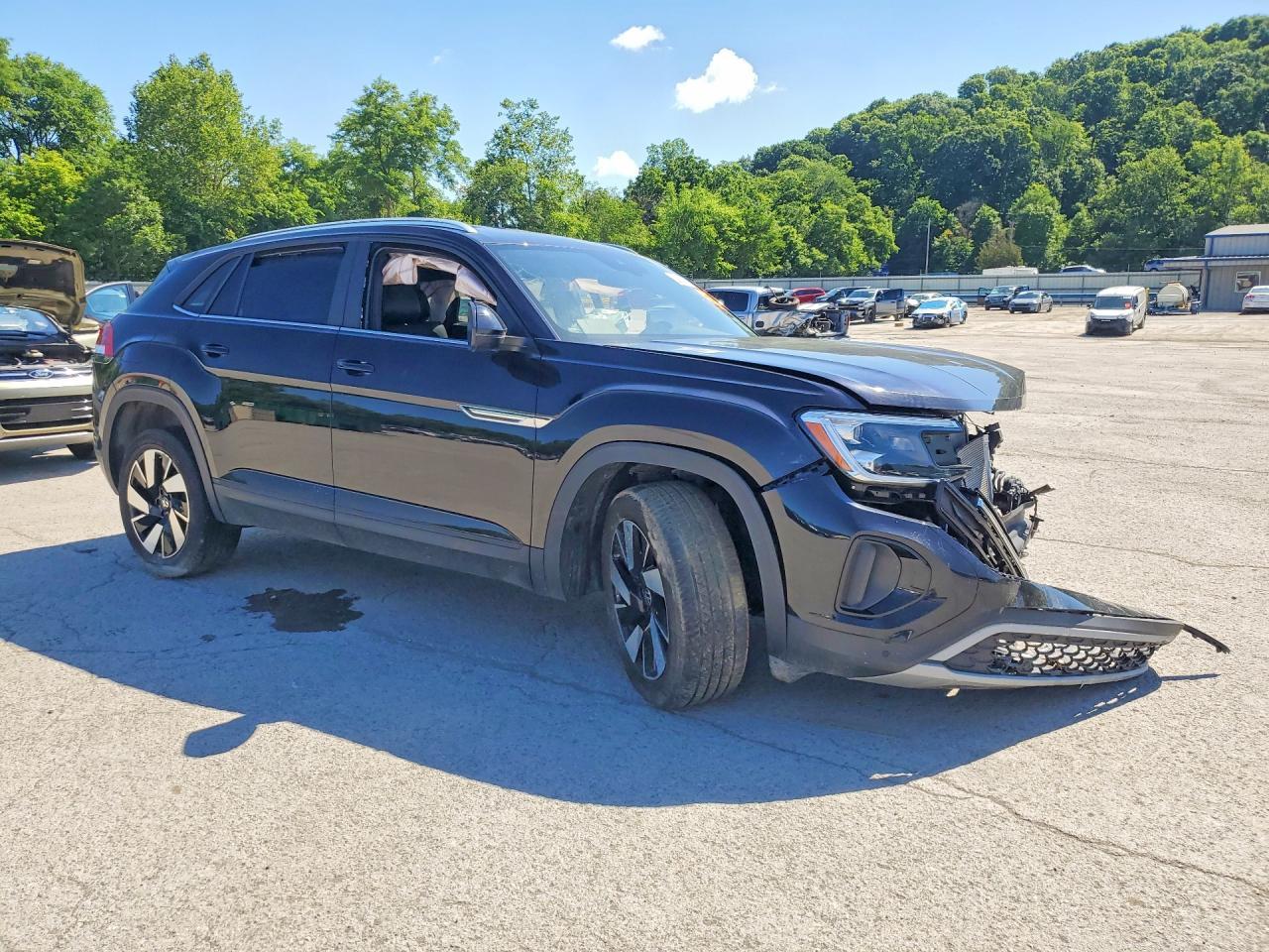2024 Volkswagen Atlas, SE