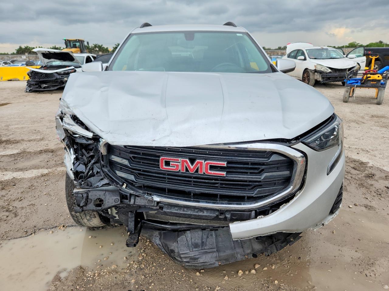 2018 GMC Terrain, Sle