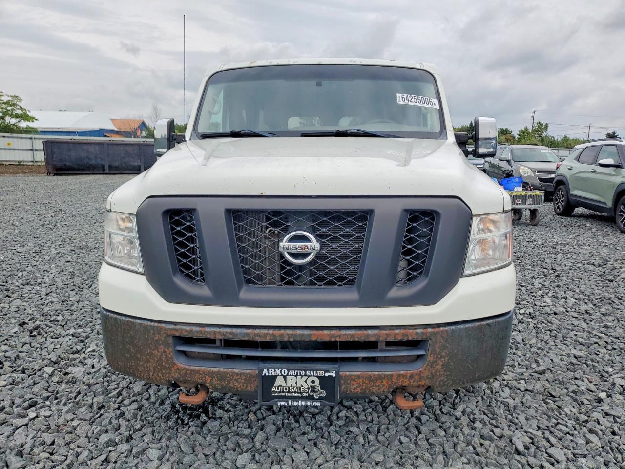 2016 Nissan NV