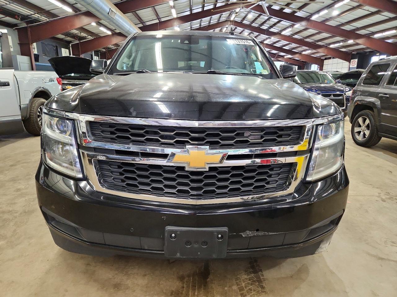 2015 Chevrolet Suburban, K150...