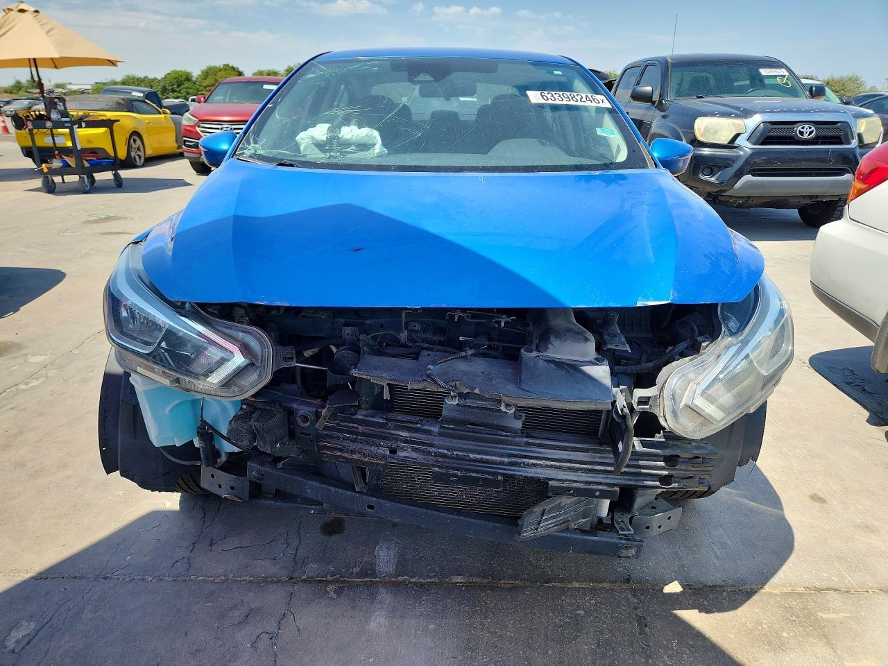 2021 Nissan Versa, SV