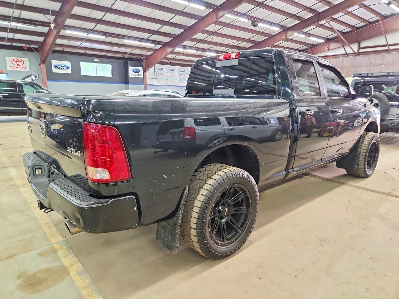2016 RAM 1500, Slt