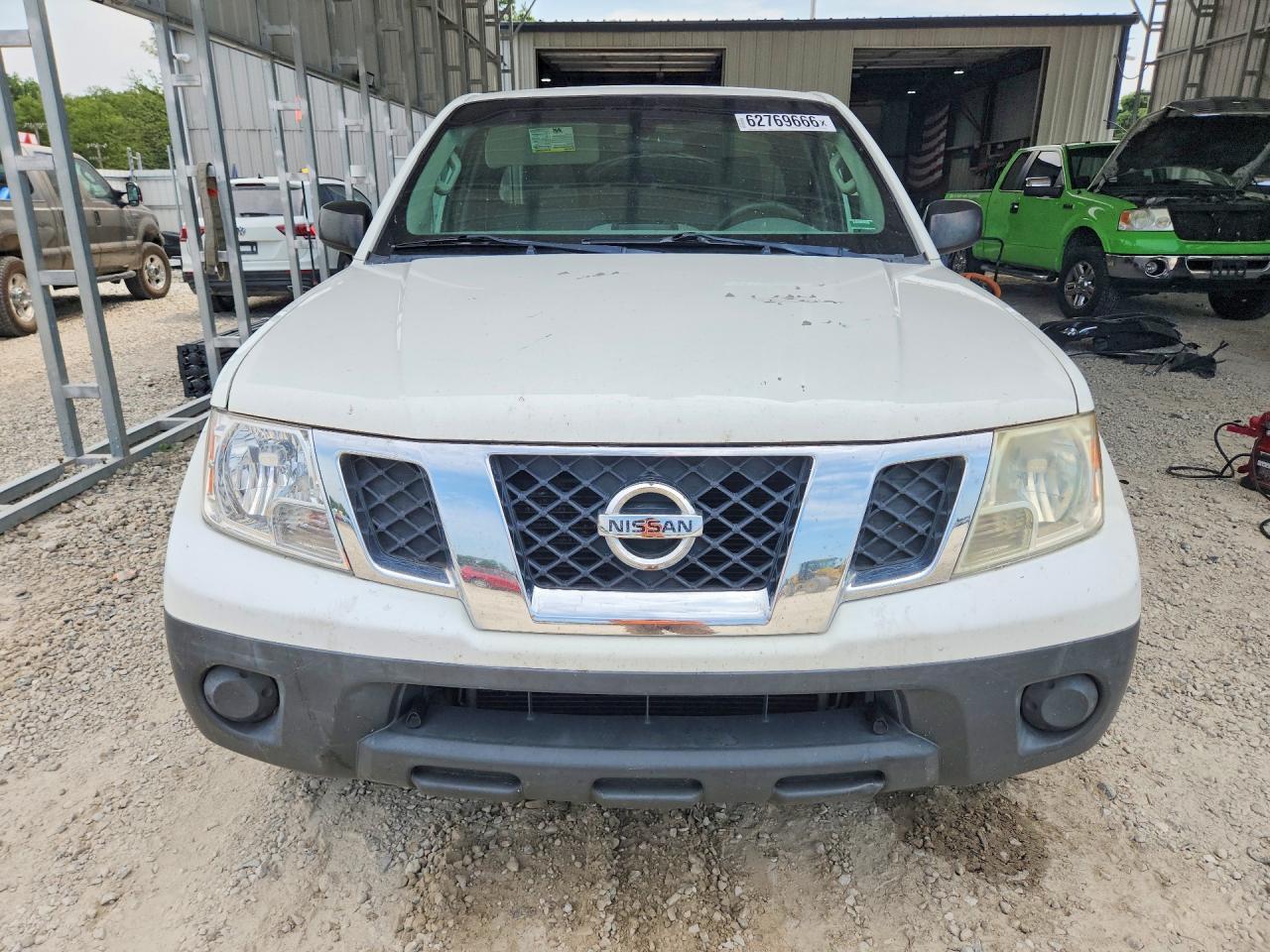2016 Nissan Frontier, S