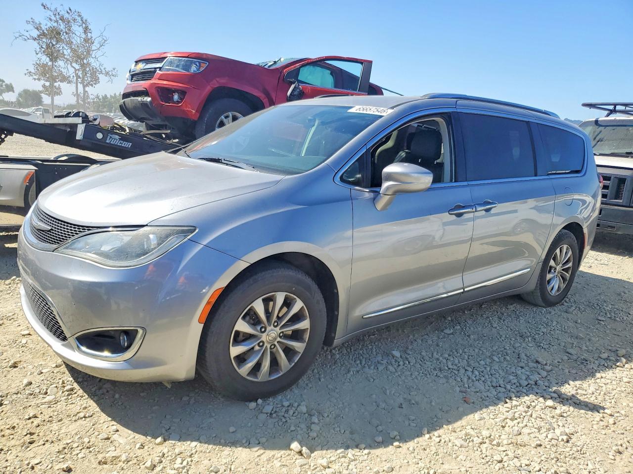 2018 Chrysler Pacifica, Touri...
