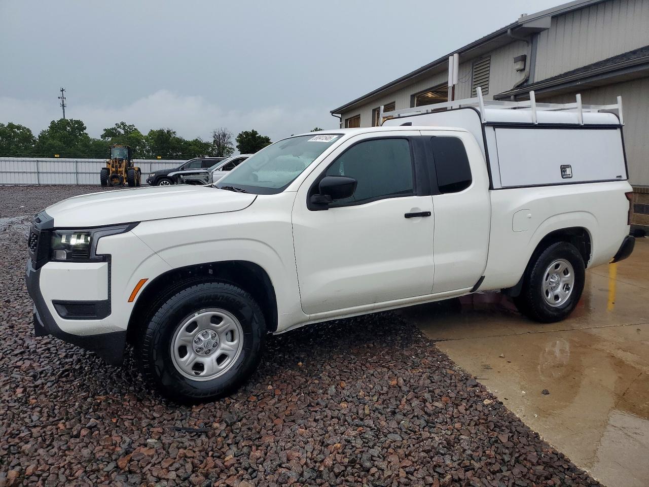 2026 Nissan Frontier, S