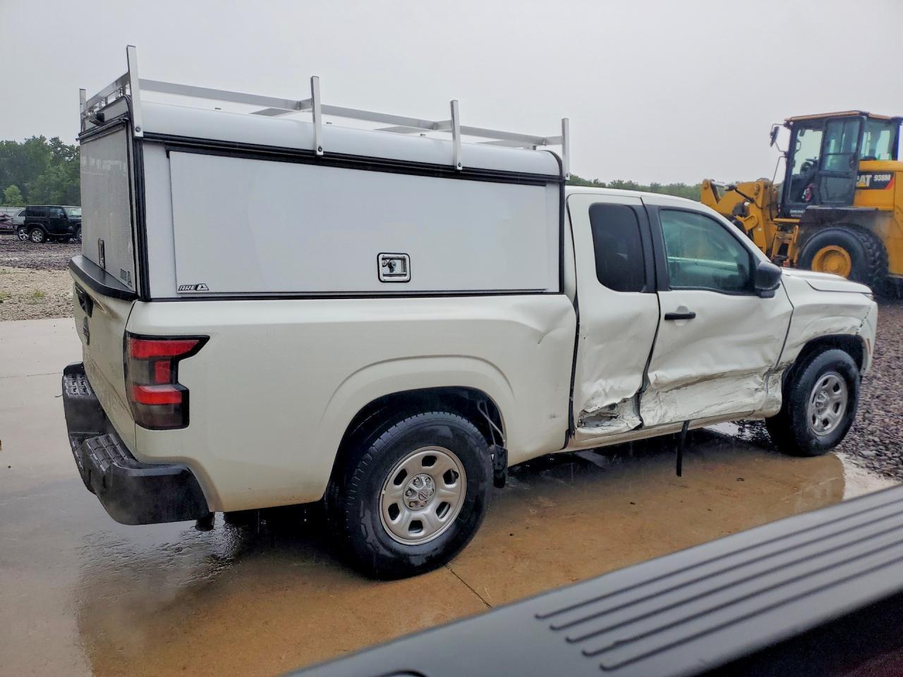 2026 Nissan Frontier, S