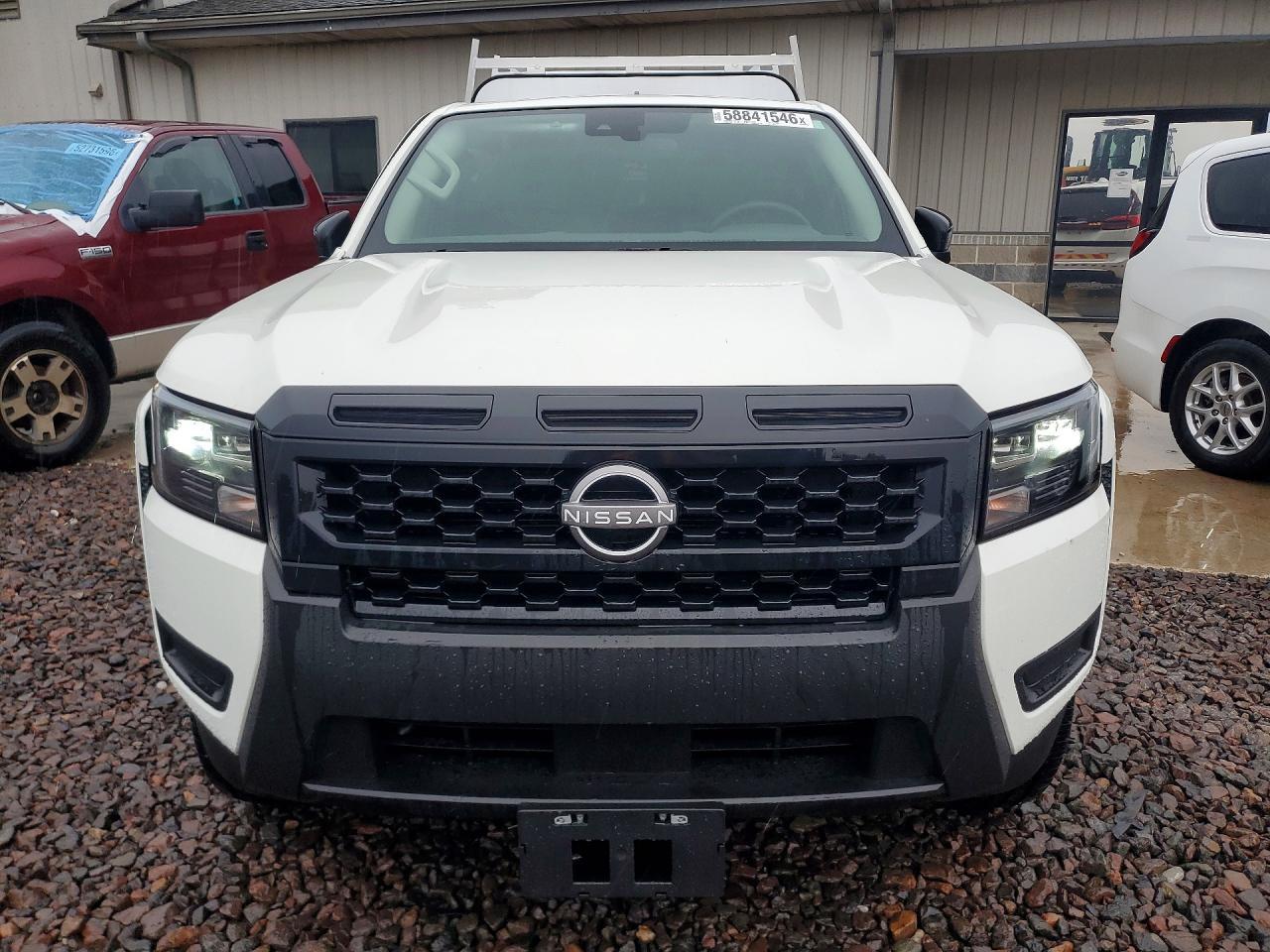 2026 Nissan Frontier, S