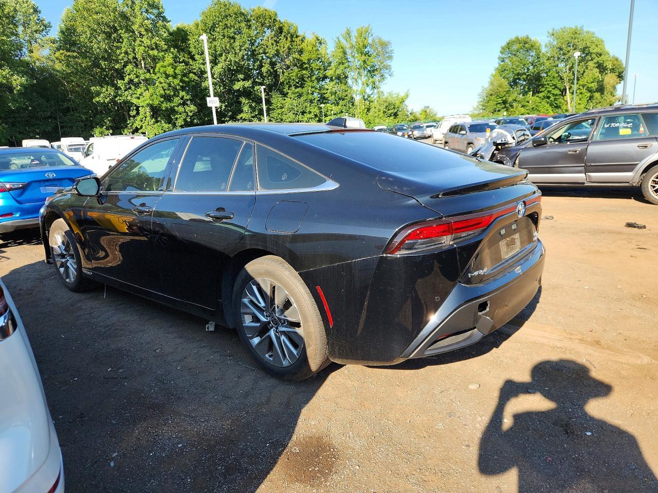 2022 Toyota Mirai, Xle