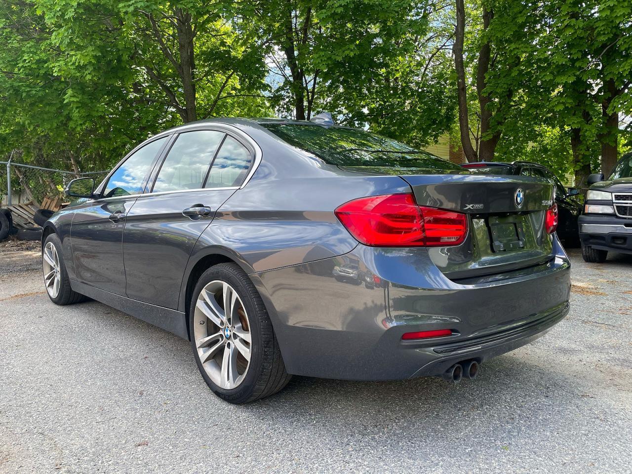 2018 BMW 3 Series, 330 XI