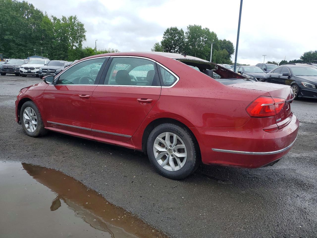 2016 Volkswagen Passat, S