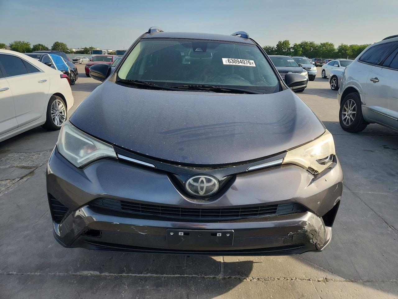 2018 Toyota RAV4, LE