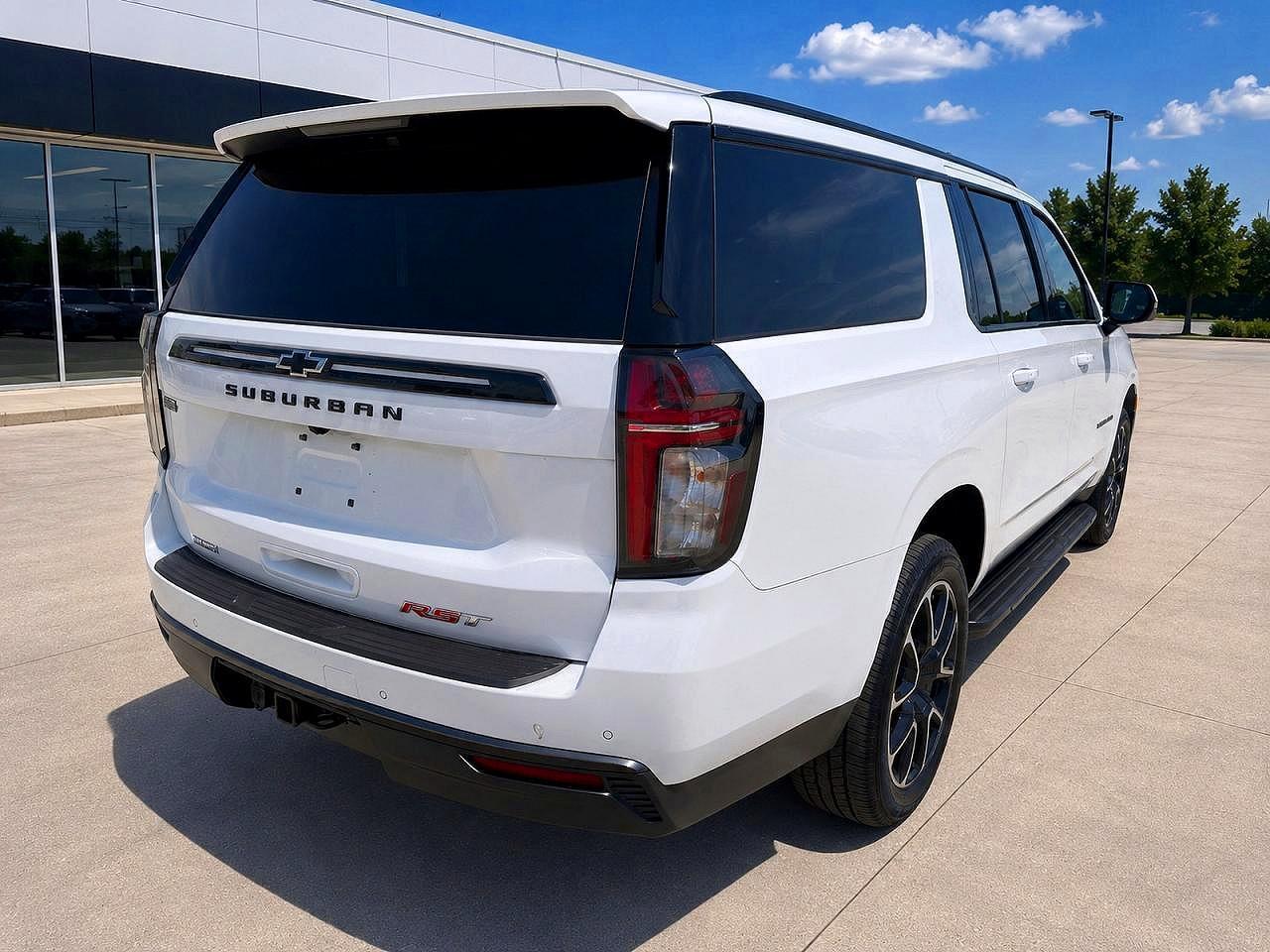 2021 Chevrolet Suburban, K150...