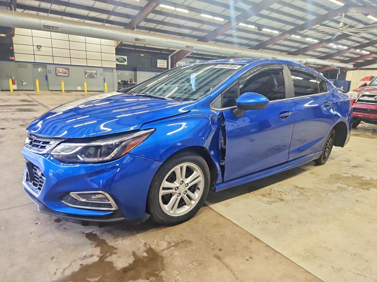 2017 Chevrolet Cruze, LT