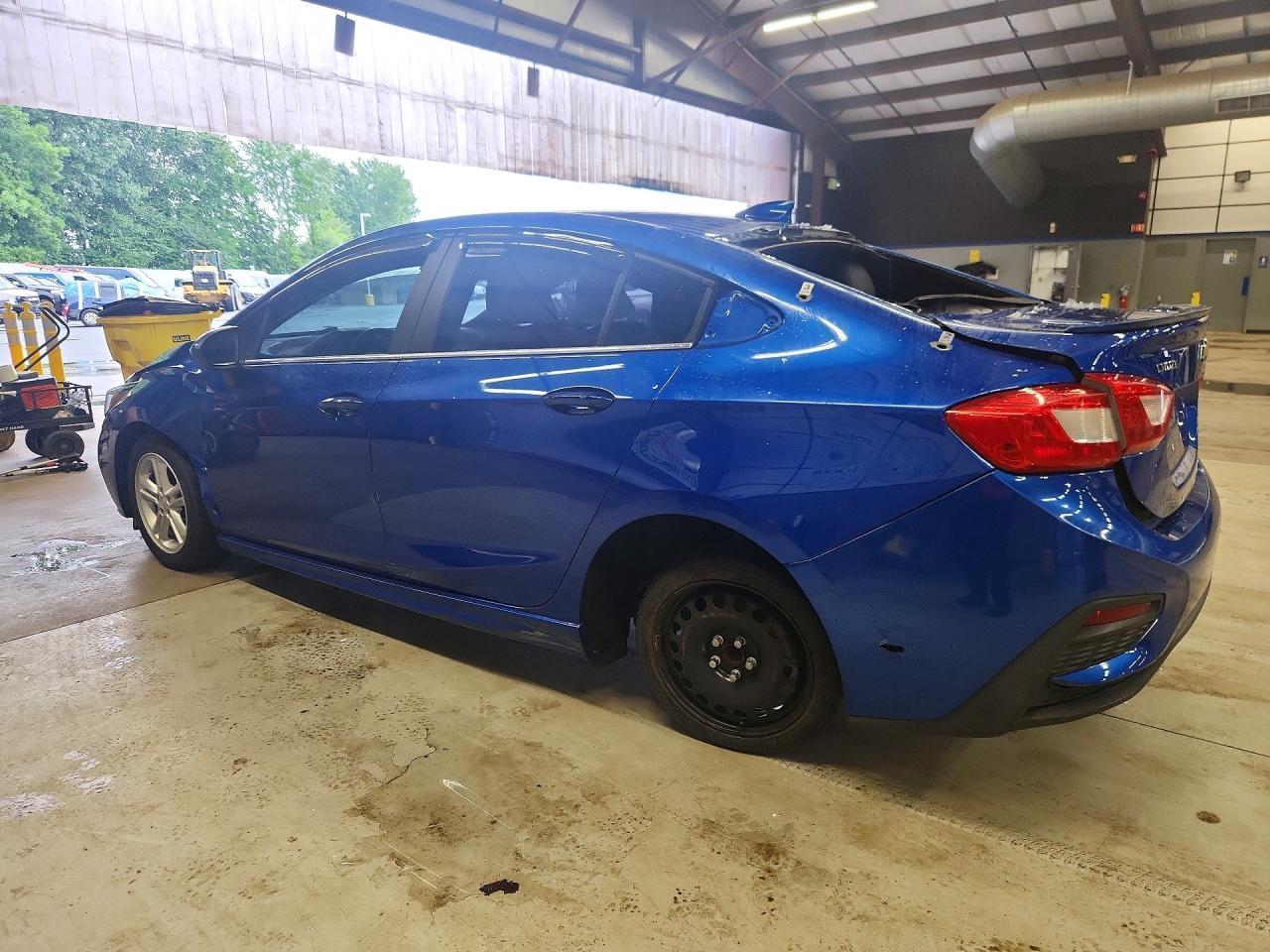 2017 Chevrolet Cruze, LT