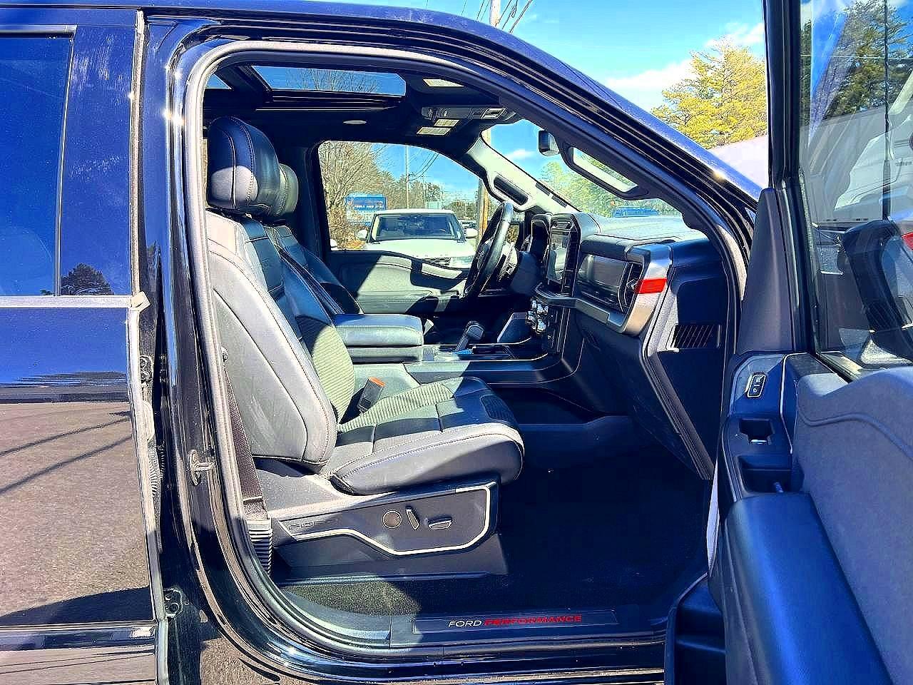 2022 Ford F-150, Raptor