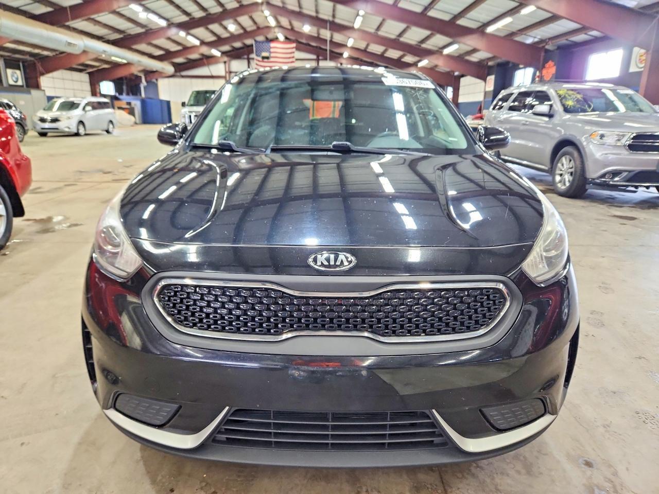 2017 KIA Niro, FE
