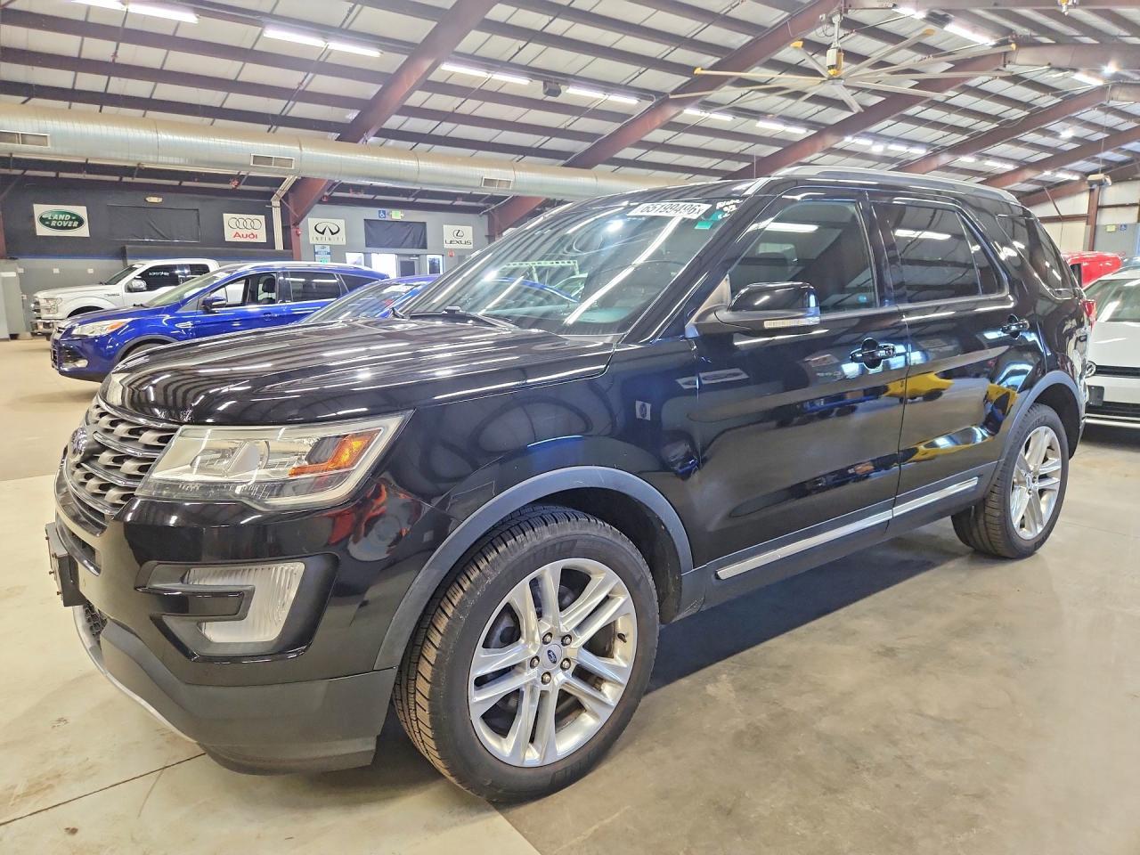 2016 Ford Explorer, Xlt