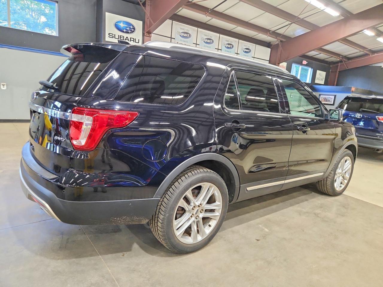 2016 Ford Explorer, Xlt