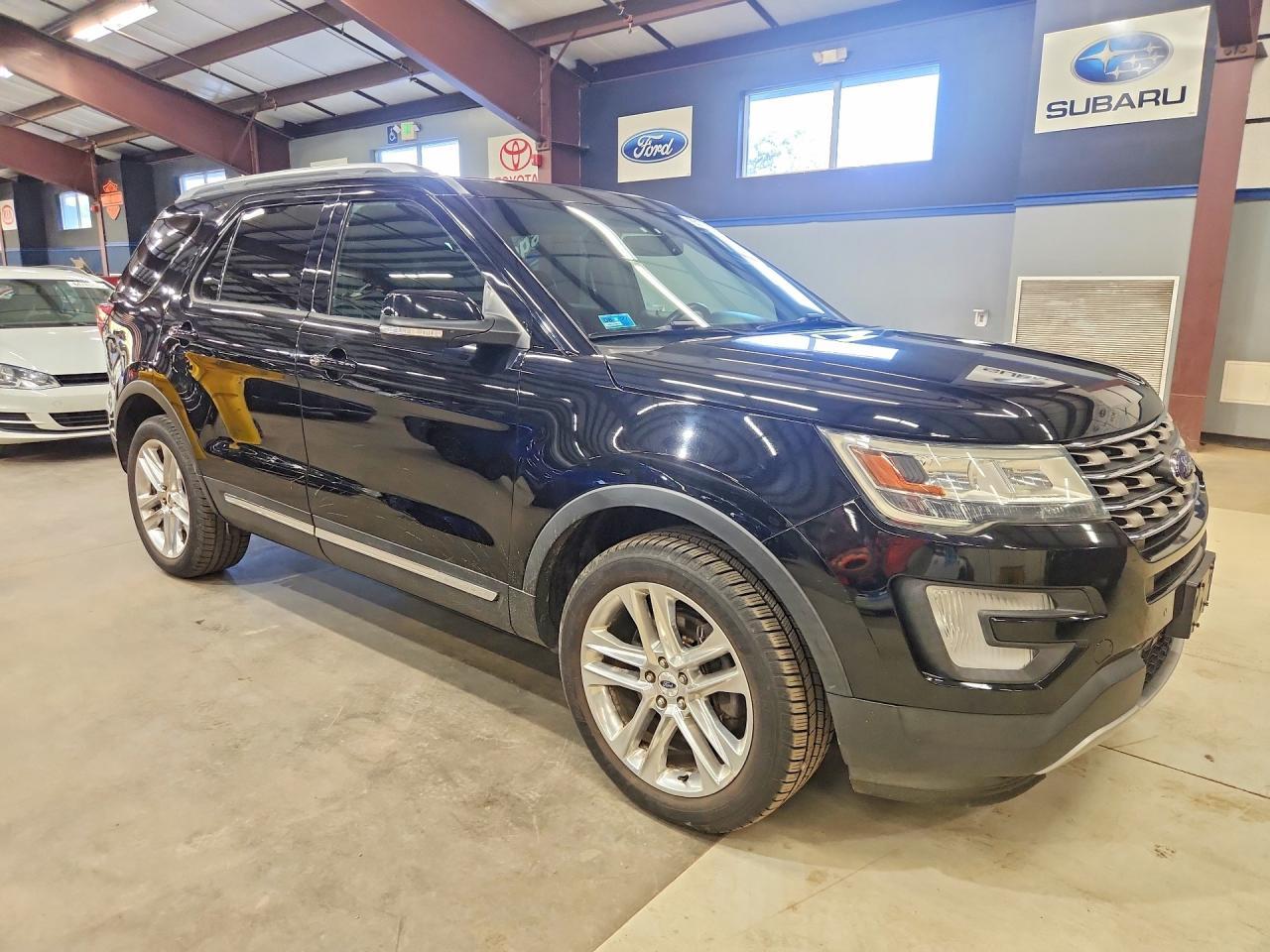 2016 Ford Explorer, Xlt