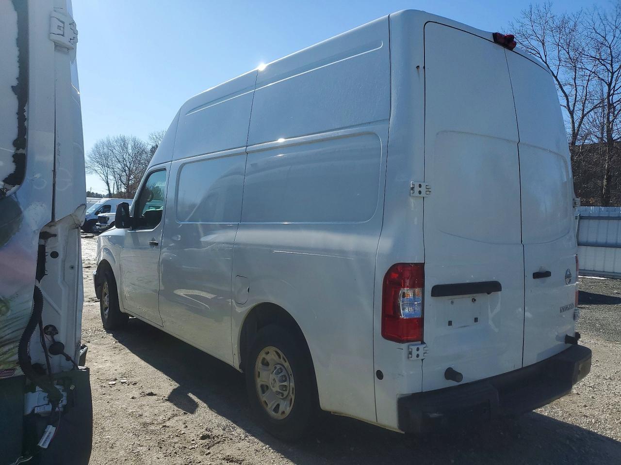 2018 Niss NV, 2500 Hd Sl