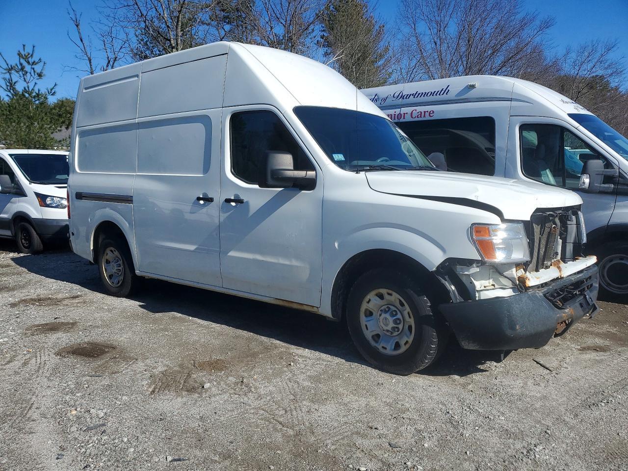 2018 Niss NV, 2500 Hd Sl