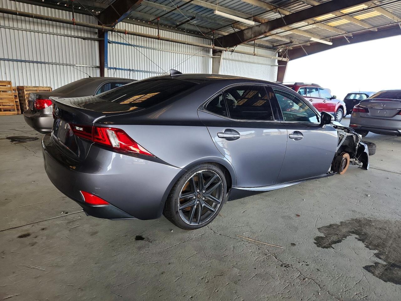 2016 Lexus IS, 200T