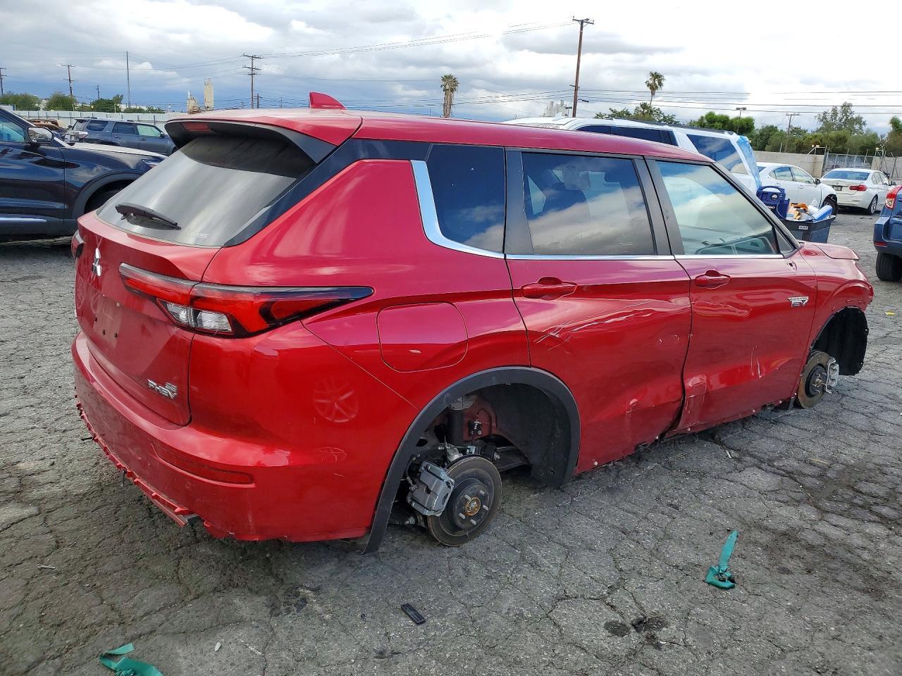 2024 Mitsubishi Outlander, SE