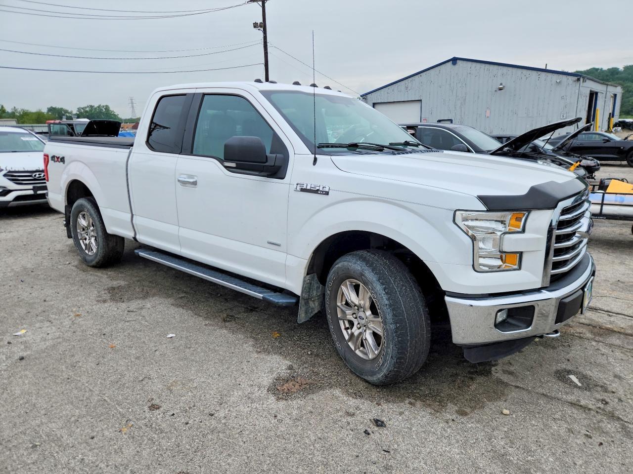 2015 Ford F-150, Super Cab