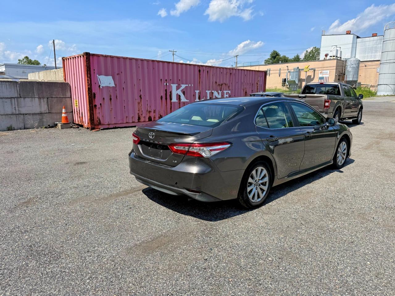 2018 Toyota Camry, LE