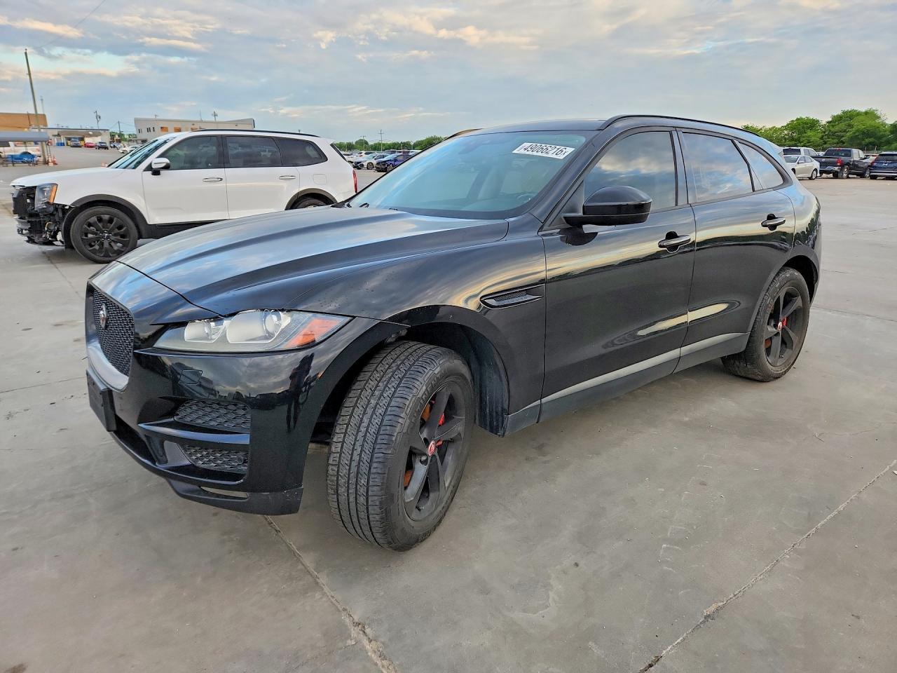2018 Jaguar F-Pace, Premium