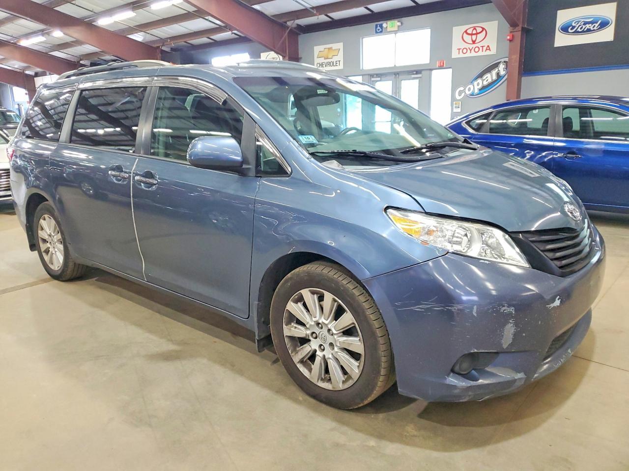 2015 Toyota Sienna, Xle 7-Pas...