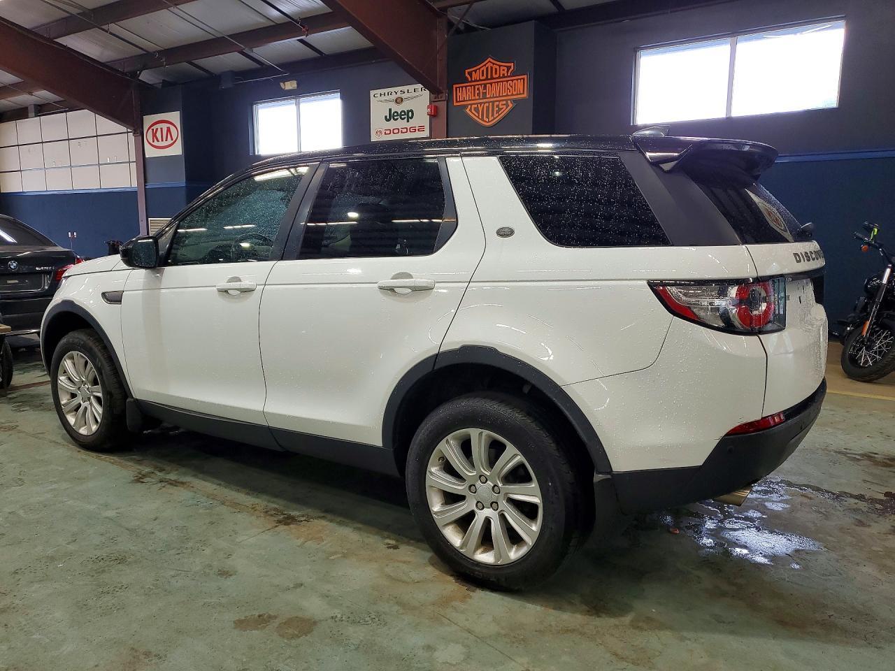 2017 Land Rover Discovery, SE