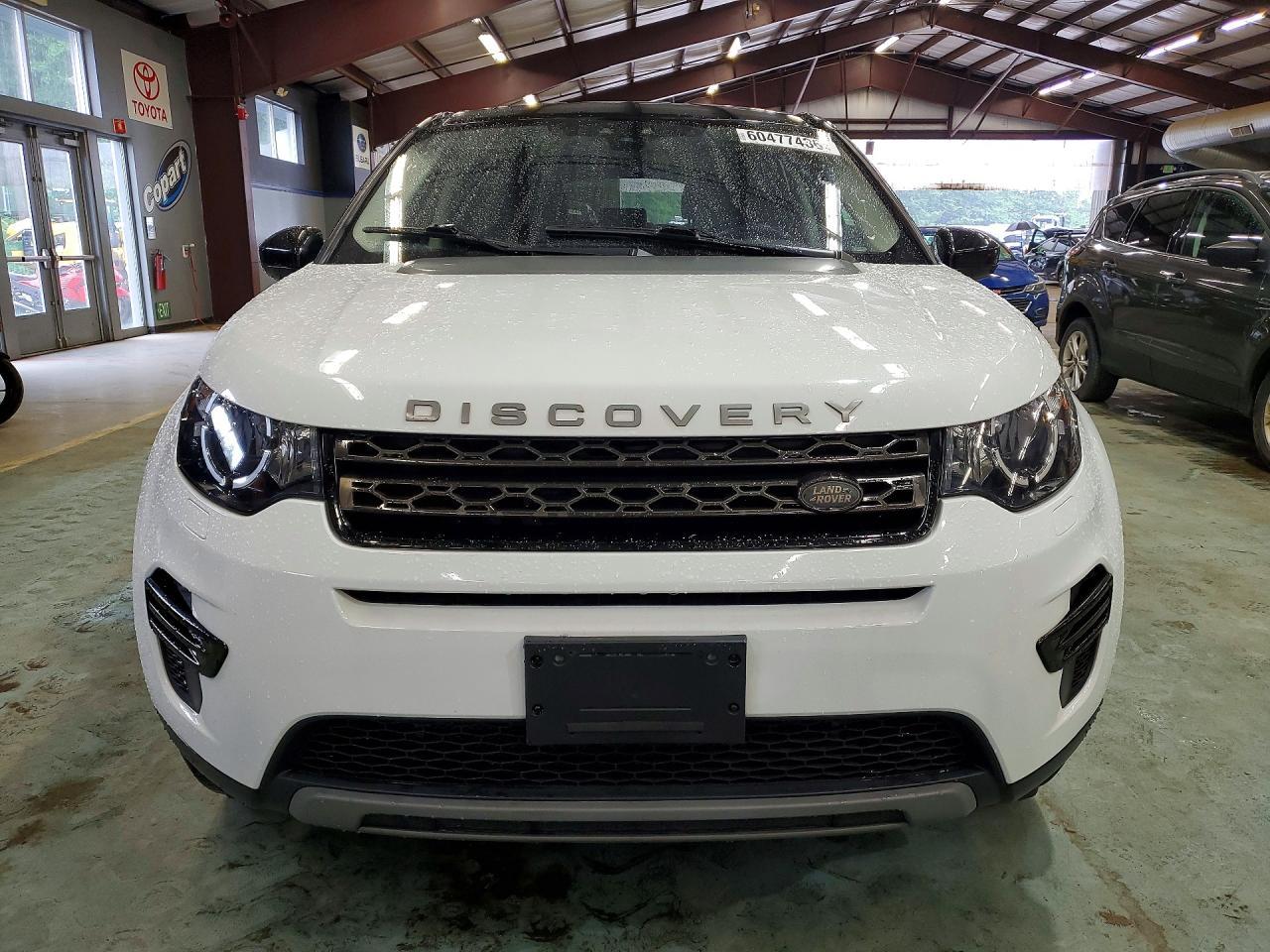 2017 Land Rover Discovery, SE