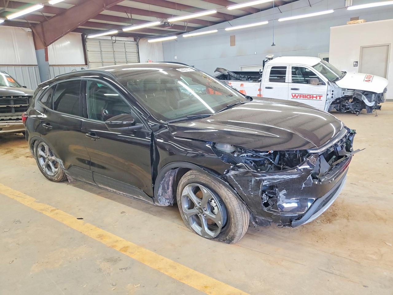 2025 Ford Escape, St Line Select