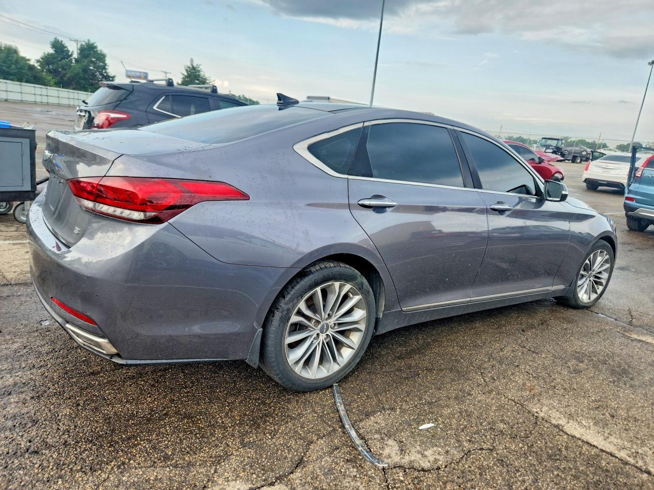 2016 Hyundai Genesis, 3.8L