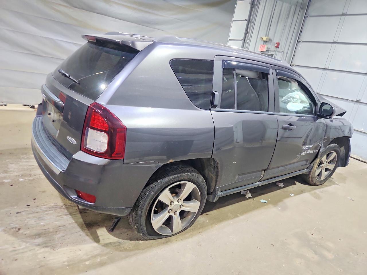 2016 Jeep Compass, Latitude