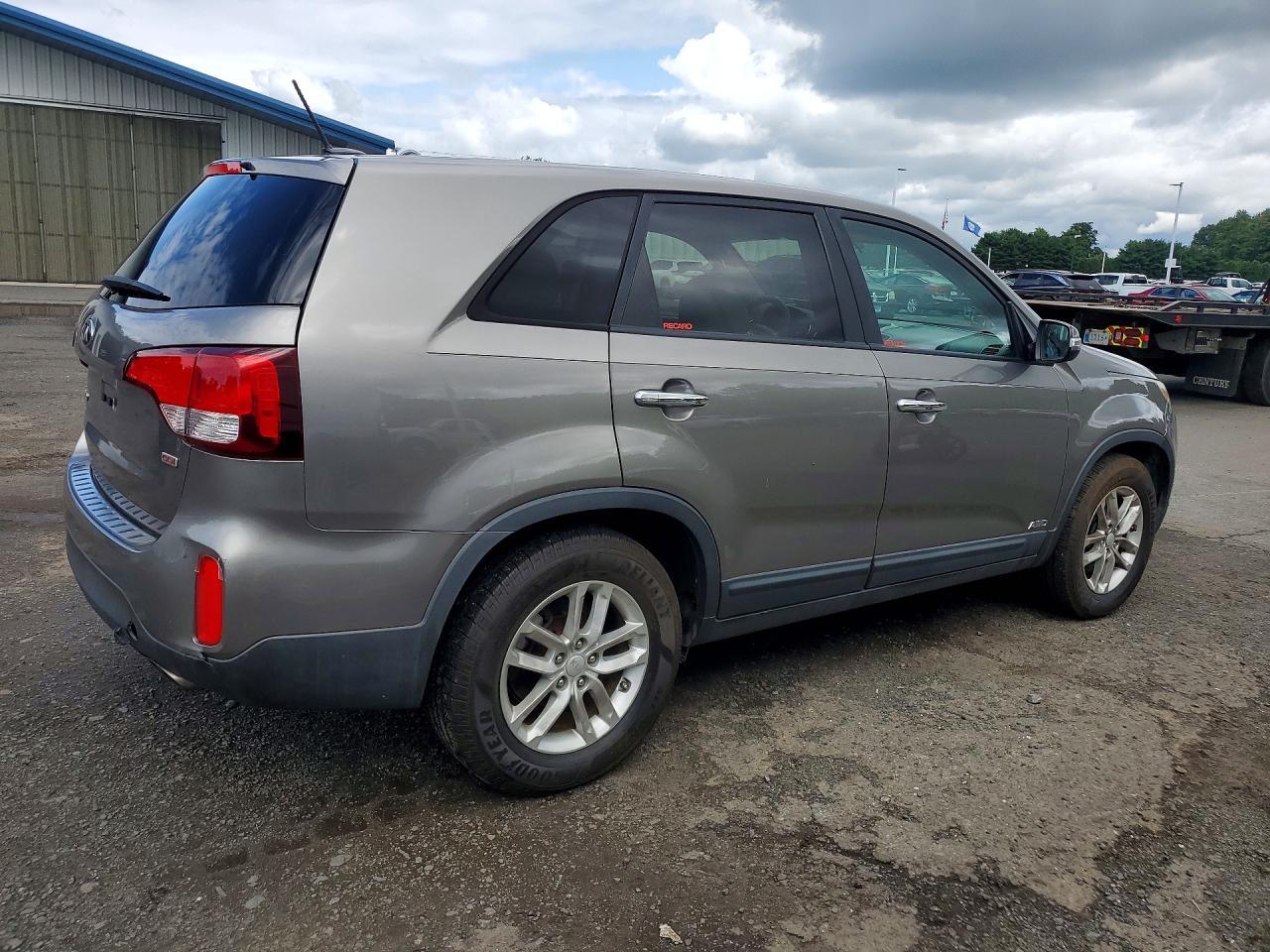 2015 KIA Sorento, LX