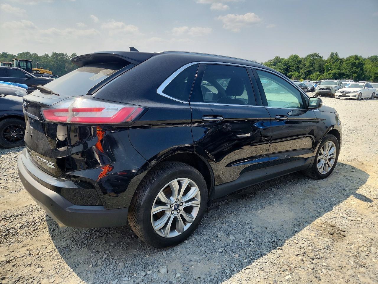 2019 Ford Edge, Titanium