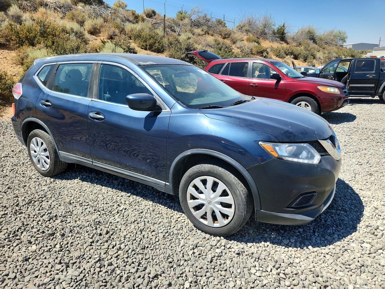 2016 Nissan Rogue, S