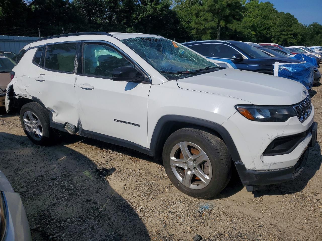 2023 Jeep Compass, Latitude