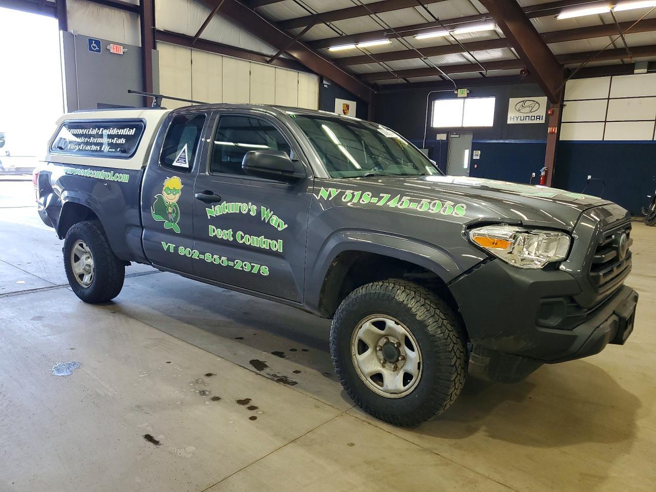 2018 Toyota Tacoma, SR