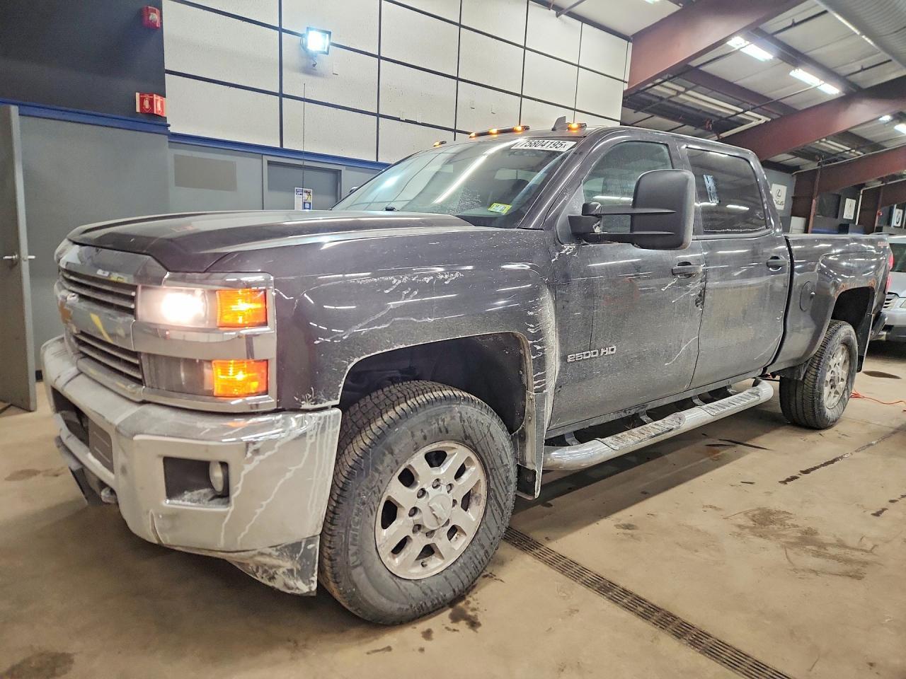 2015 Chevrolet Silverado, K25...