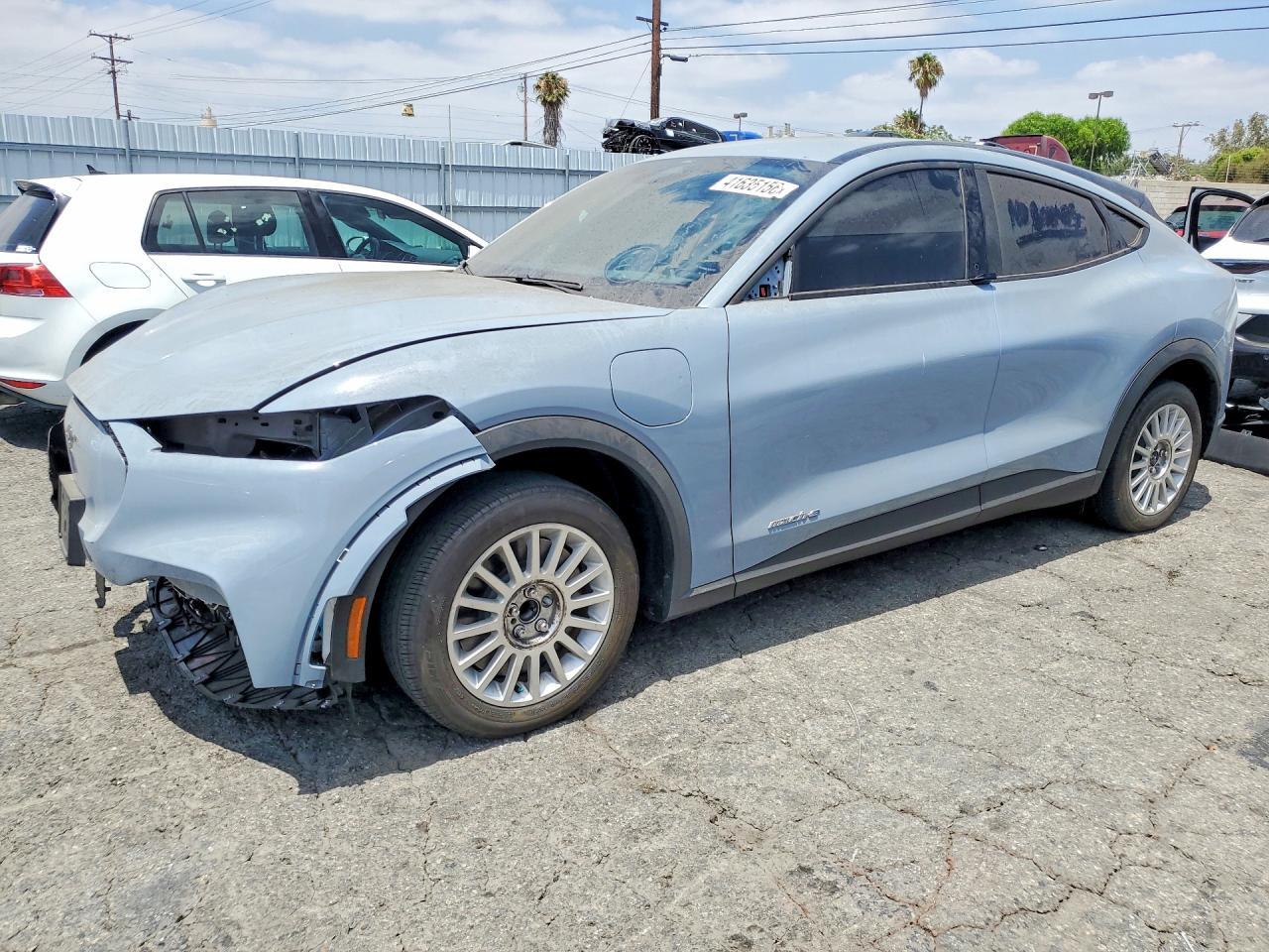 2025 Ford Mustang, Select