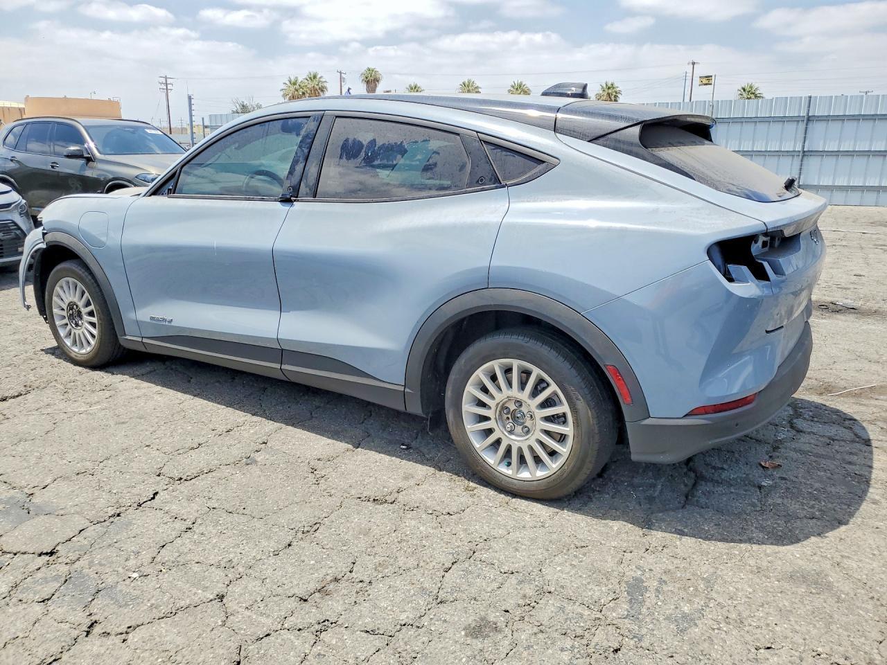 2025 Ford Mustang, Select