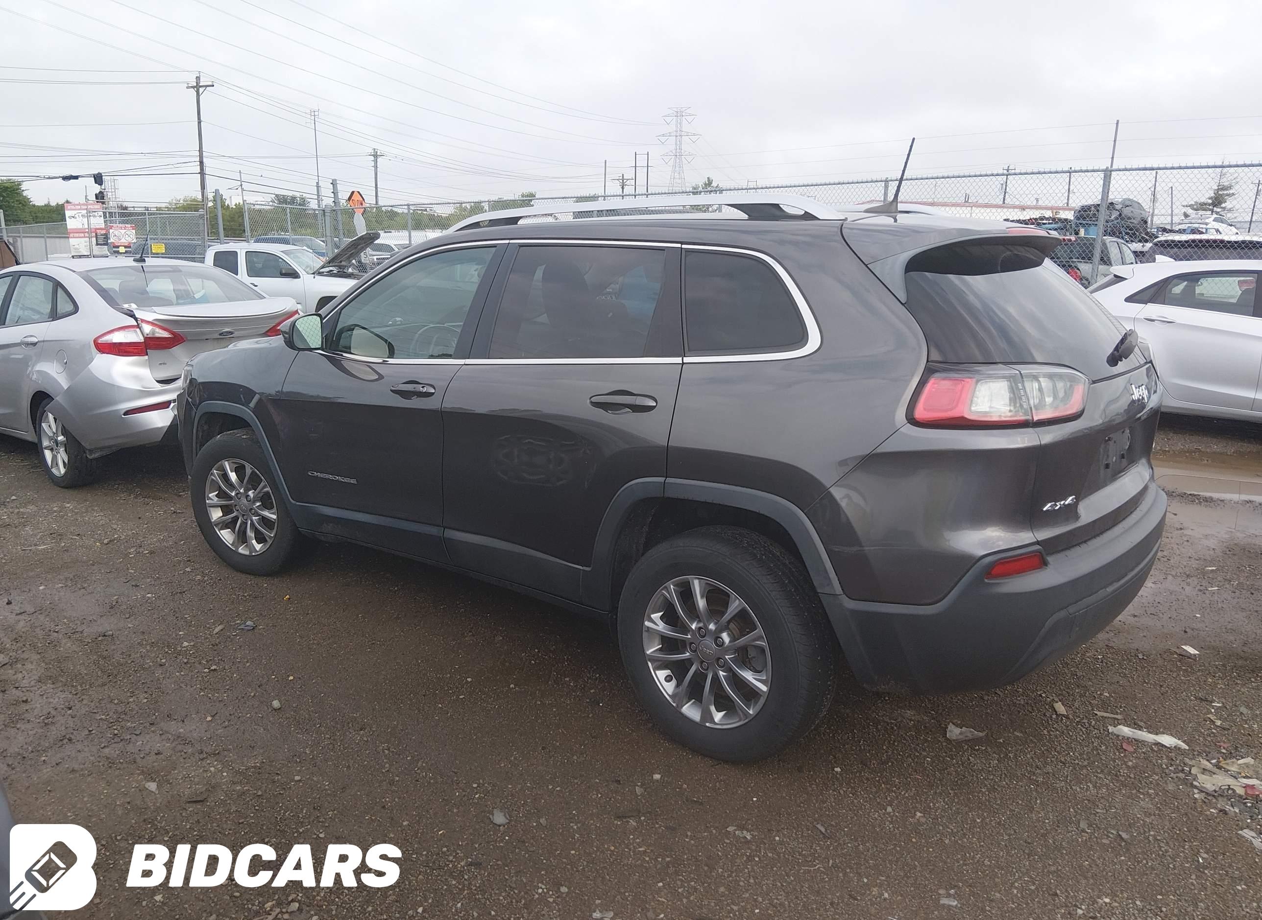 2019 Jeep Cherokee, Latitude...