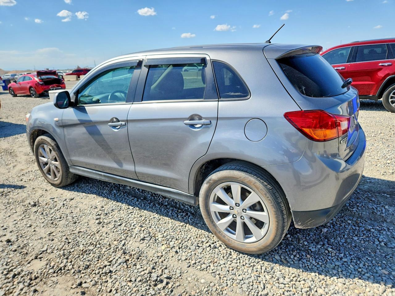 2015 Mitsubishi Outlander, ES