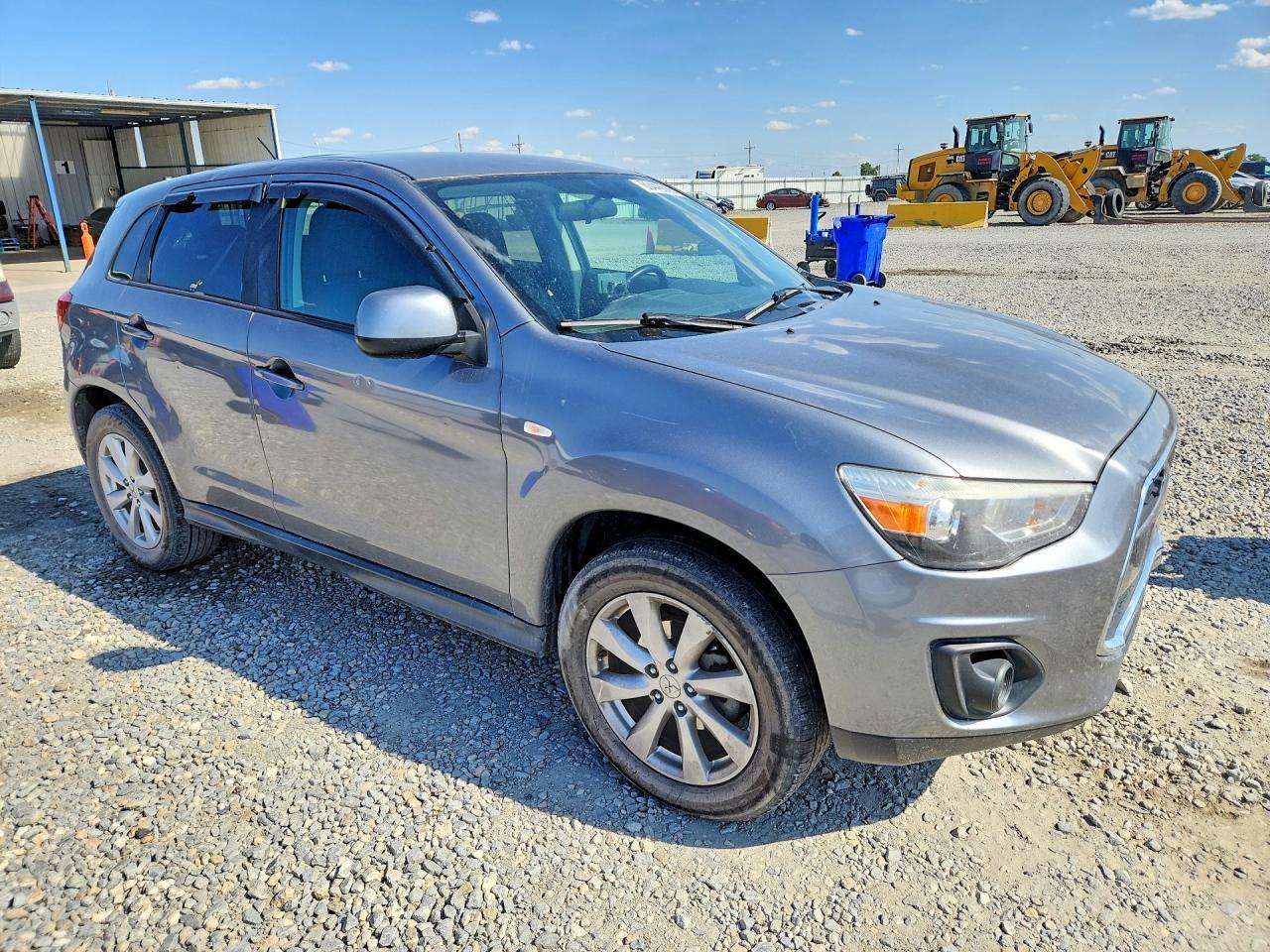 2015 Mitsubishi Outlander, ES