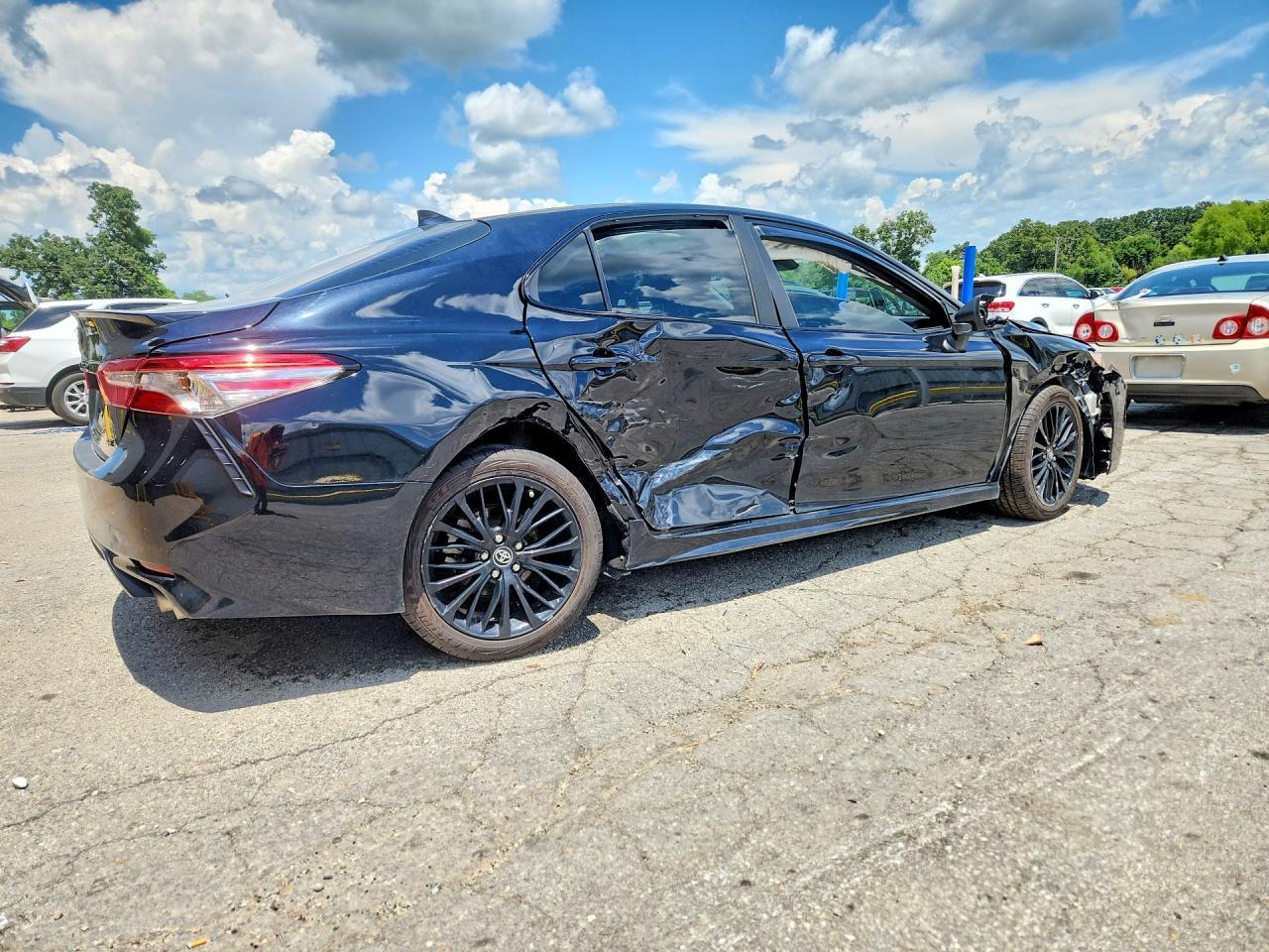 2019 Toyota Camry, SE