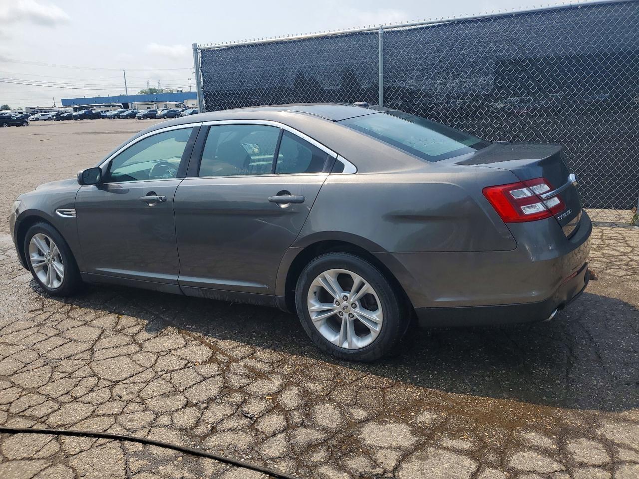 2015 Ford Taurus, Sel