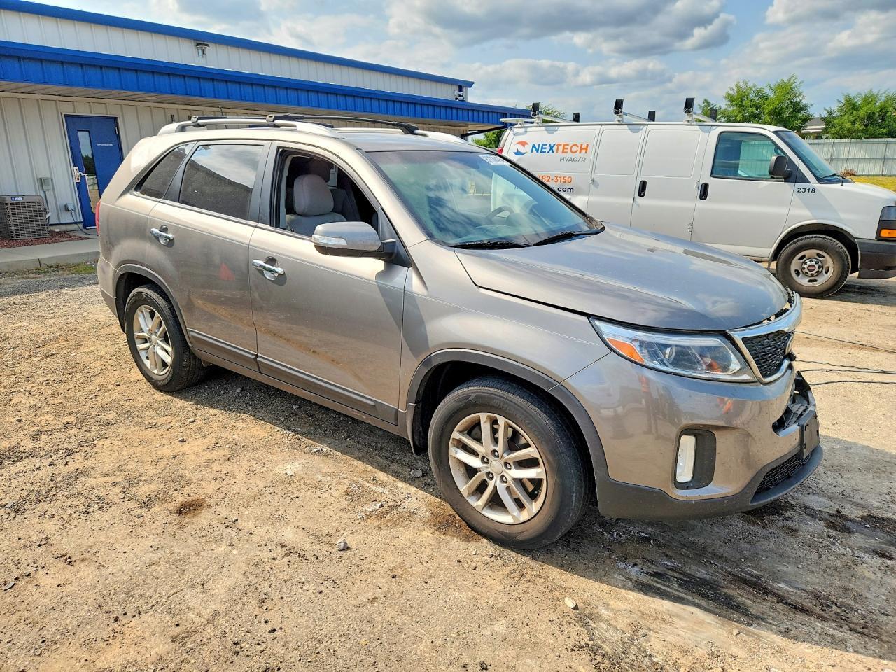 2015 KIA Sorento, LX